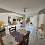 아파트 Les Rosieres Maxime-golf De Saint Tropez, Climatisee *