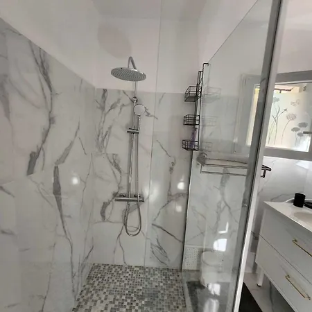 Apartment Les Rosieres Maxime-golf De Saint Tropez, Climatisee